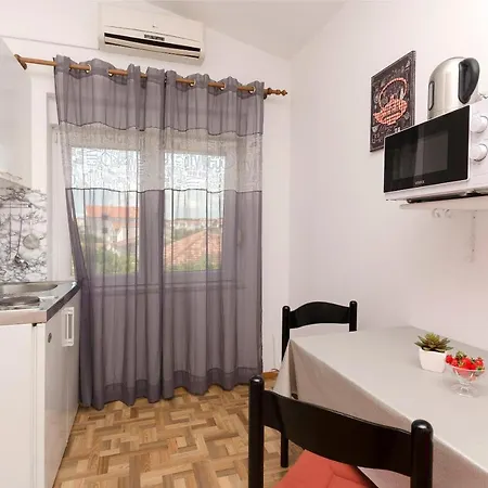Apartments And Room Take It Easy Tribunj  Exterior photo